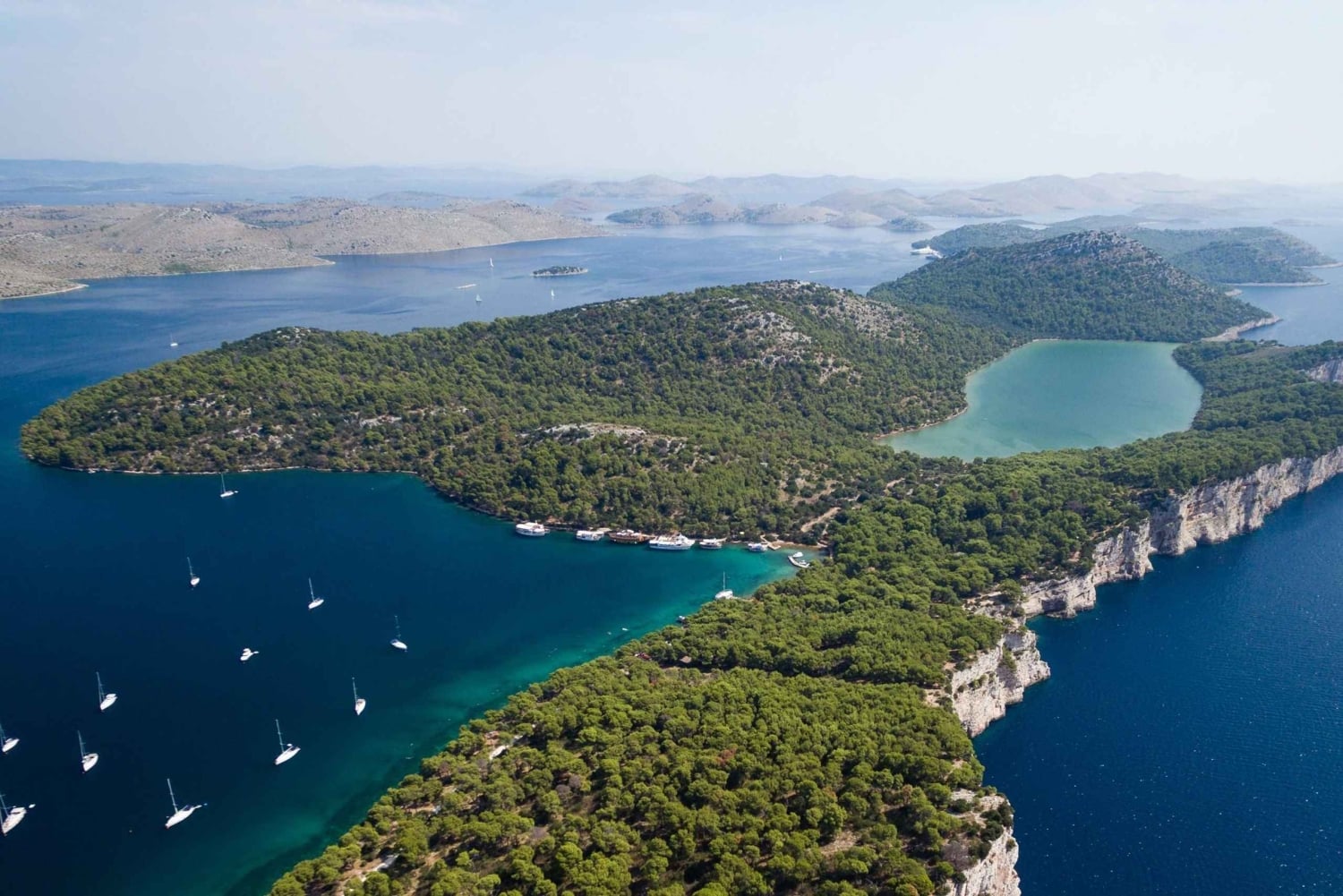 TOUR A SORPRESA KORNATI & TELASCICA Tour in barca (po Polsku)