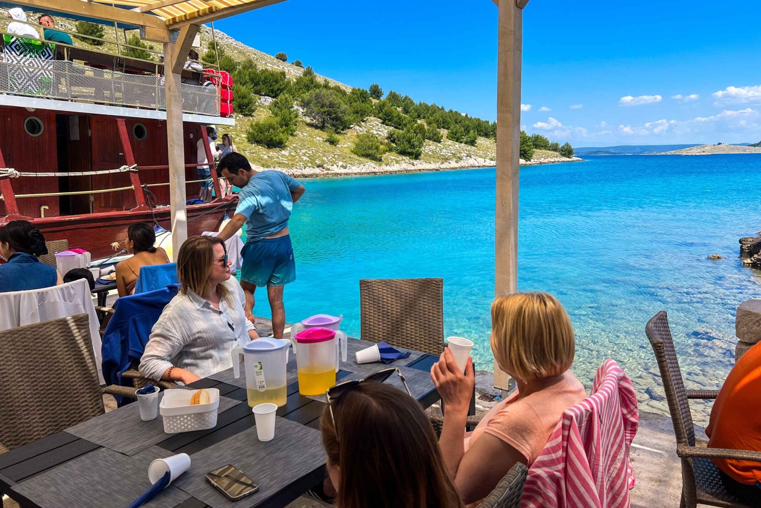 TOUR A SORPRESA KORNATI & TELASCICA Tour in barca (po Polsku)