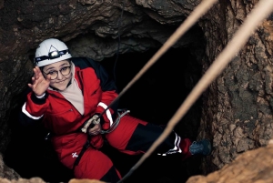 TUR I UNDERJORDEN UTAN KRAV PÅ ERFARENHET Abseil tour