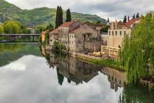 Trebinje Tour mit Luxustransport und Weinverkostung