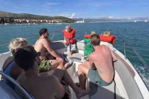 Trogir: Blaue Lagune und 3 Inseln Speedboat Tour