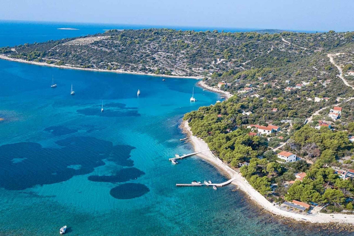 Trogir: Blue Lagoon, Maslinica, and Solinska Bay Boat Tour