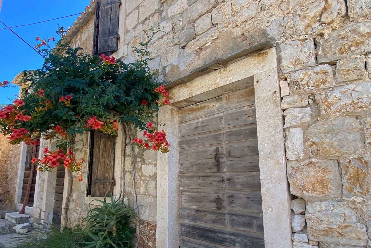 Trogir: Bådtur til Den Blå Lagune, Maslinica og Solinska-bugten