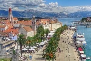 Trogir: Tour guidato a piedi della Città Vecchia