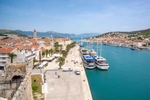 Trogir: Tour guidato a piedi in privato con guida locale