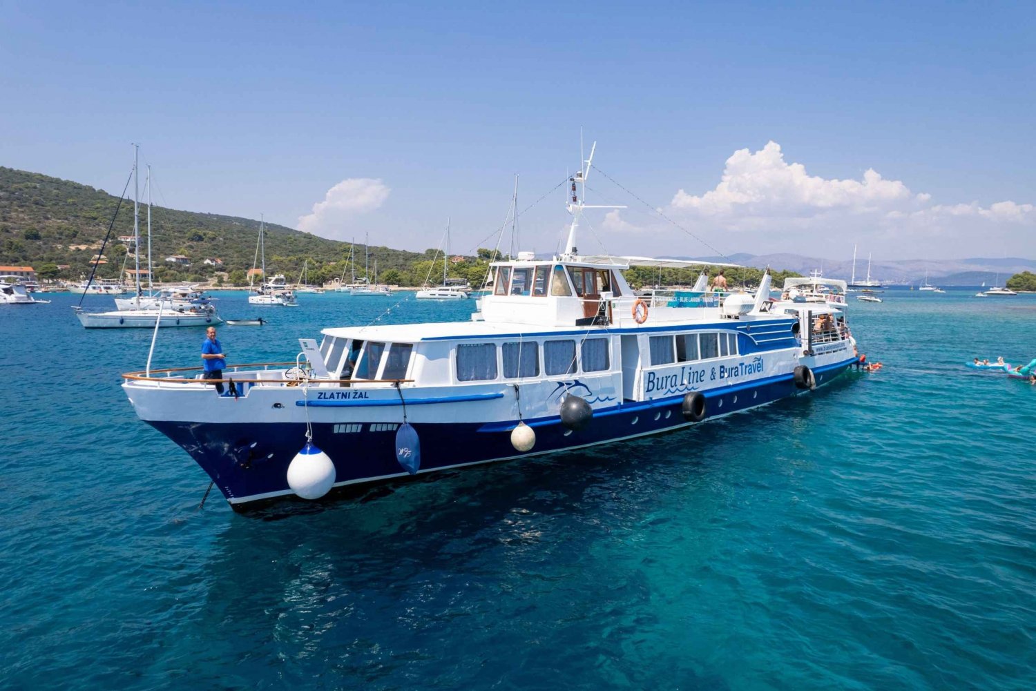 Trogir: Shipwreck - Blue Lagoon All Inclusive Boat Tour