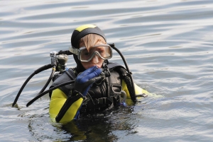 トゥチェピ：ガイド付きダイビングとギアを備えたアドリア海ダイビング レッスン