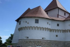 Tuheljske Toplice: Castles and churches by e-bike