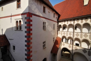 Veliki Tabor slott, Kumrovec-museet med vinsmaking