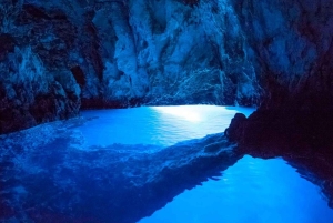 Vis: 3 saarta, 2 luolaa ja 7 paikkaa venekierros