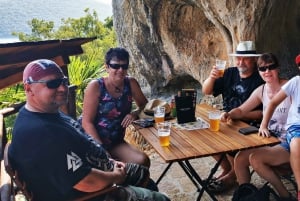 Vrsar: Limfjord-båttur med svømming nær Pirate's Cave