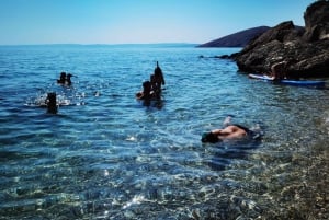 Water activity, kayak tours with a guide, cliff jumping