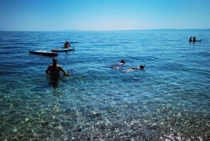 Water activity, kayak tours with a guide, cliff jumping