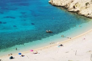 Water activity, kayak tours with a guide, cliff jumping