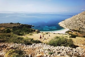 Water activity, kayak tours with a guide, cliff jumping