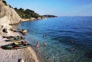 Water activity, kayak tours with a guide, cliff jumping