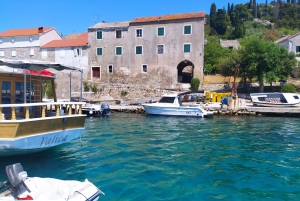 Zara: tour privato in barca, snorkeling e drink