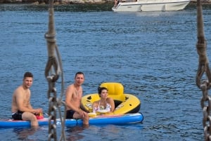 Zadar: Cruise aboard an Authentic Wooden Boat with Drinks