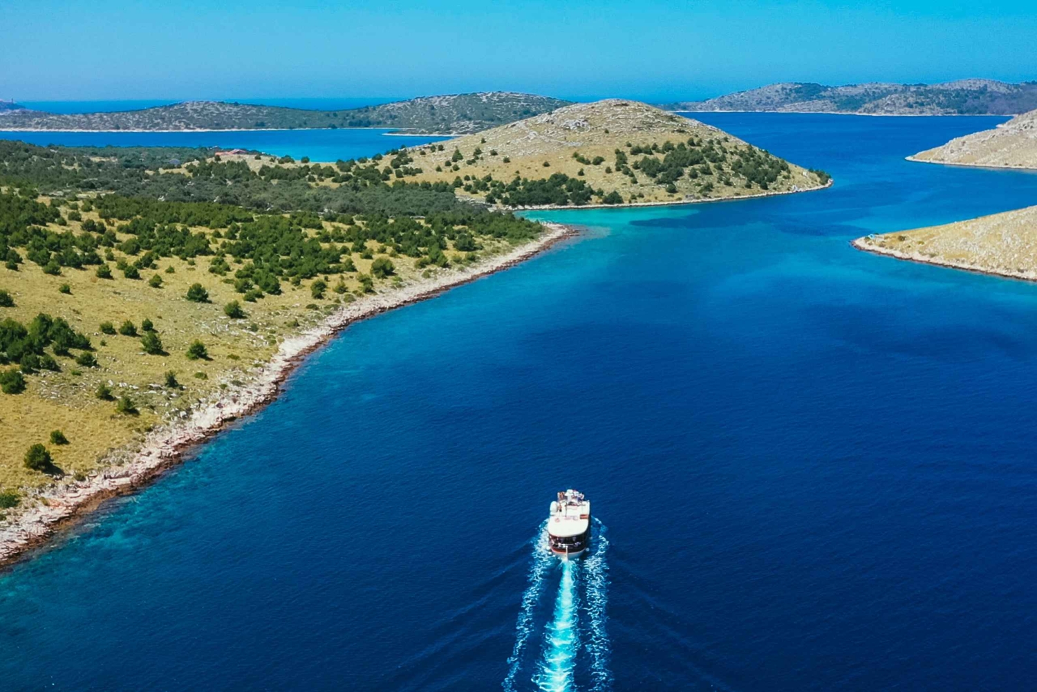 Zadar: Boat Tour to Kornati Secluded Bay, Local Life & Lunch