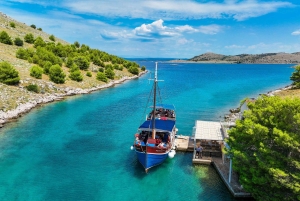 Zadar: Boat Tour to Kornati Secluded Bay, Local Life & Lunch