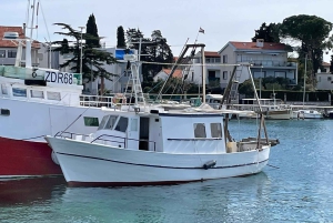 Zadar: Fisketur med lunsj og svømming inkludert