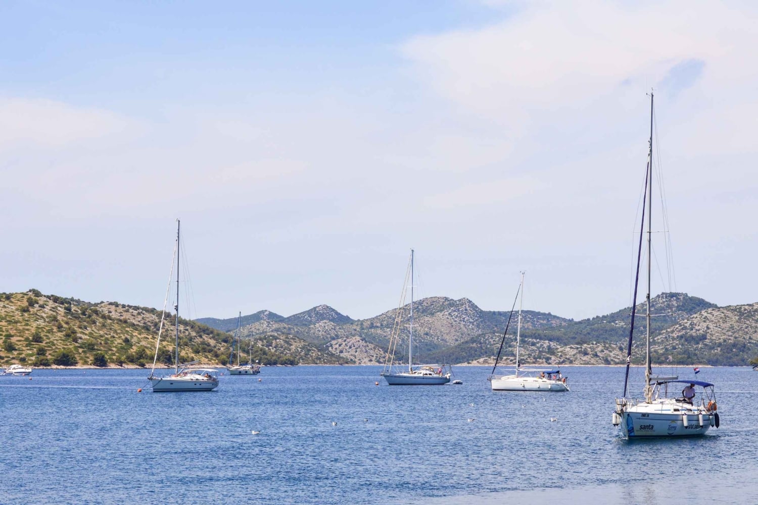 Zara: Escursione in barca a vela di un'intera giornata alle Kornati