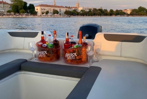 Zadar: crucero en bote al atardecer, cena en una isla y chapuzón