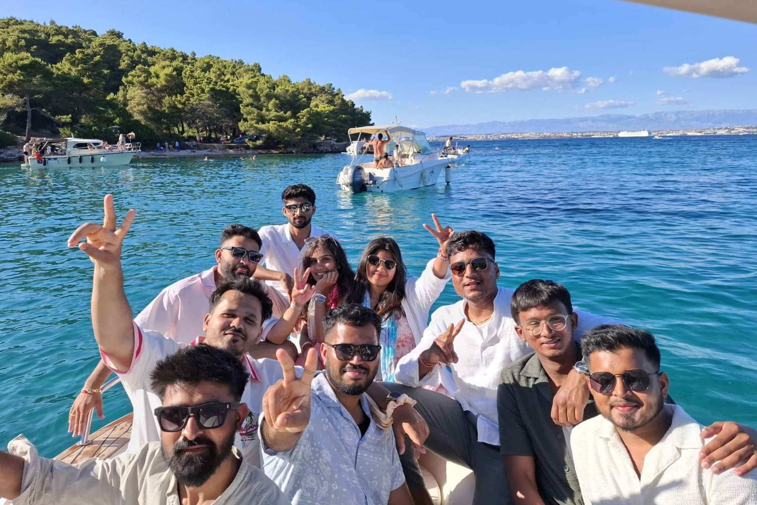 Zadar halfday 3 islands with diving, drinks and fresh fruit