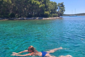 Zadar halfday 3 islands with diving, drinks and fresh fruit