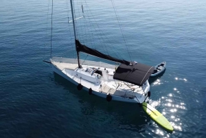 Zadar: Rejs po wyspach z napojami, snorkelingiem i kajakarstwem