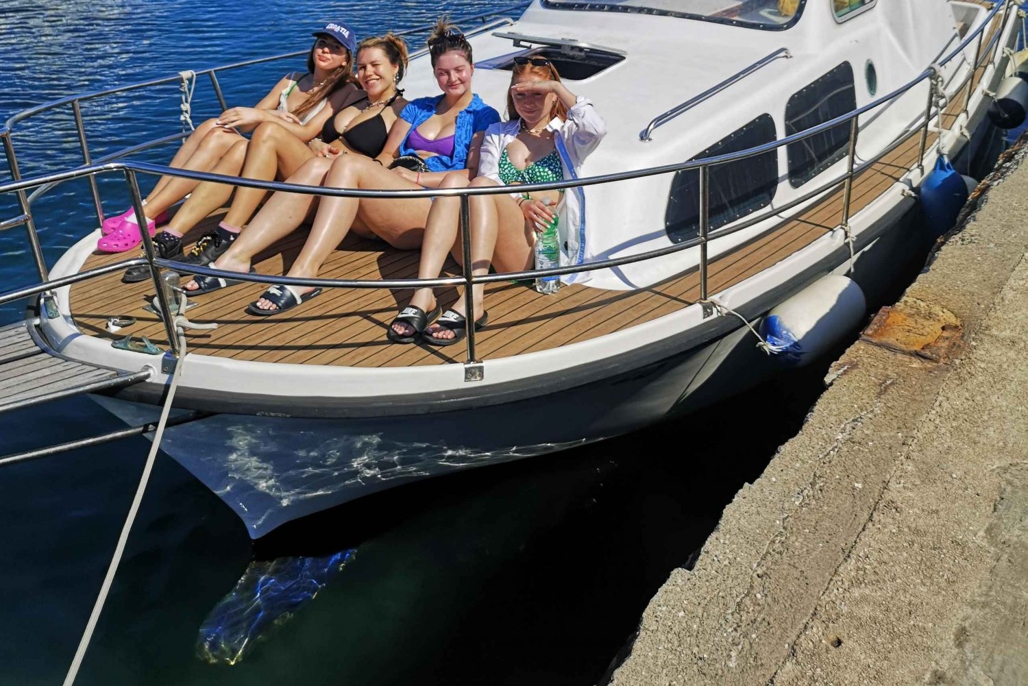 Zadar: Inselhopping Halbtagestour mit Bootstour und Schnorcheln