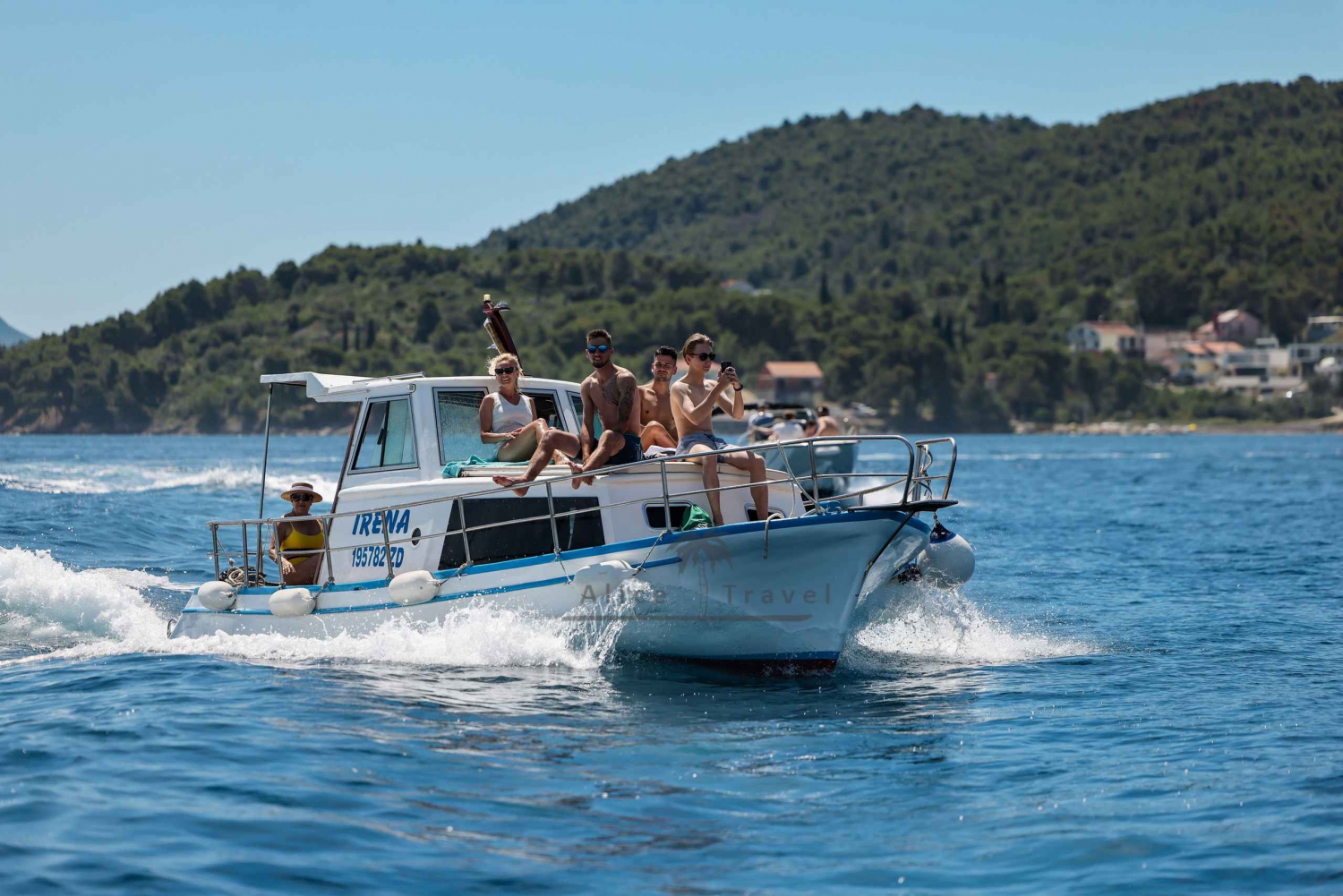 Zadar: Inselhüpfen in der Blauen Lagune mit Getränk