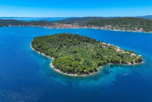 Zadar: excursión por las islas, nade y practique snorkel con bebidas incluidas
