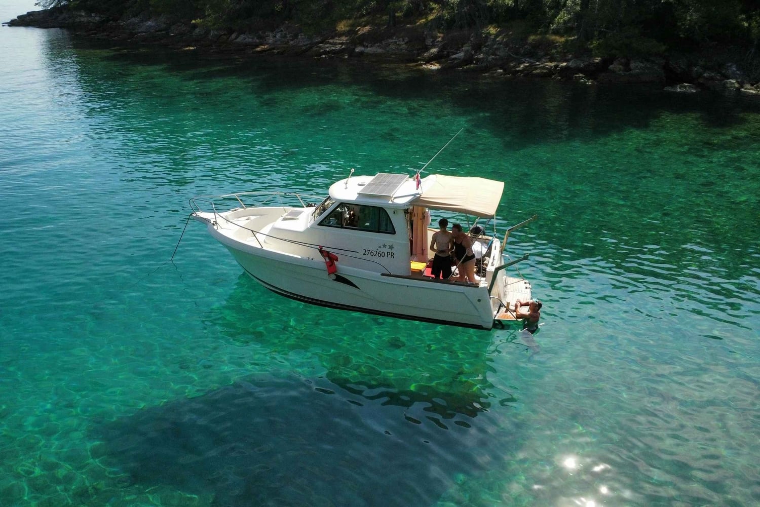 Zadar: Saaret ja laguunit -kierros juomineen ja ekologisilla hedelmillä...