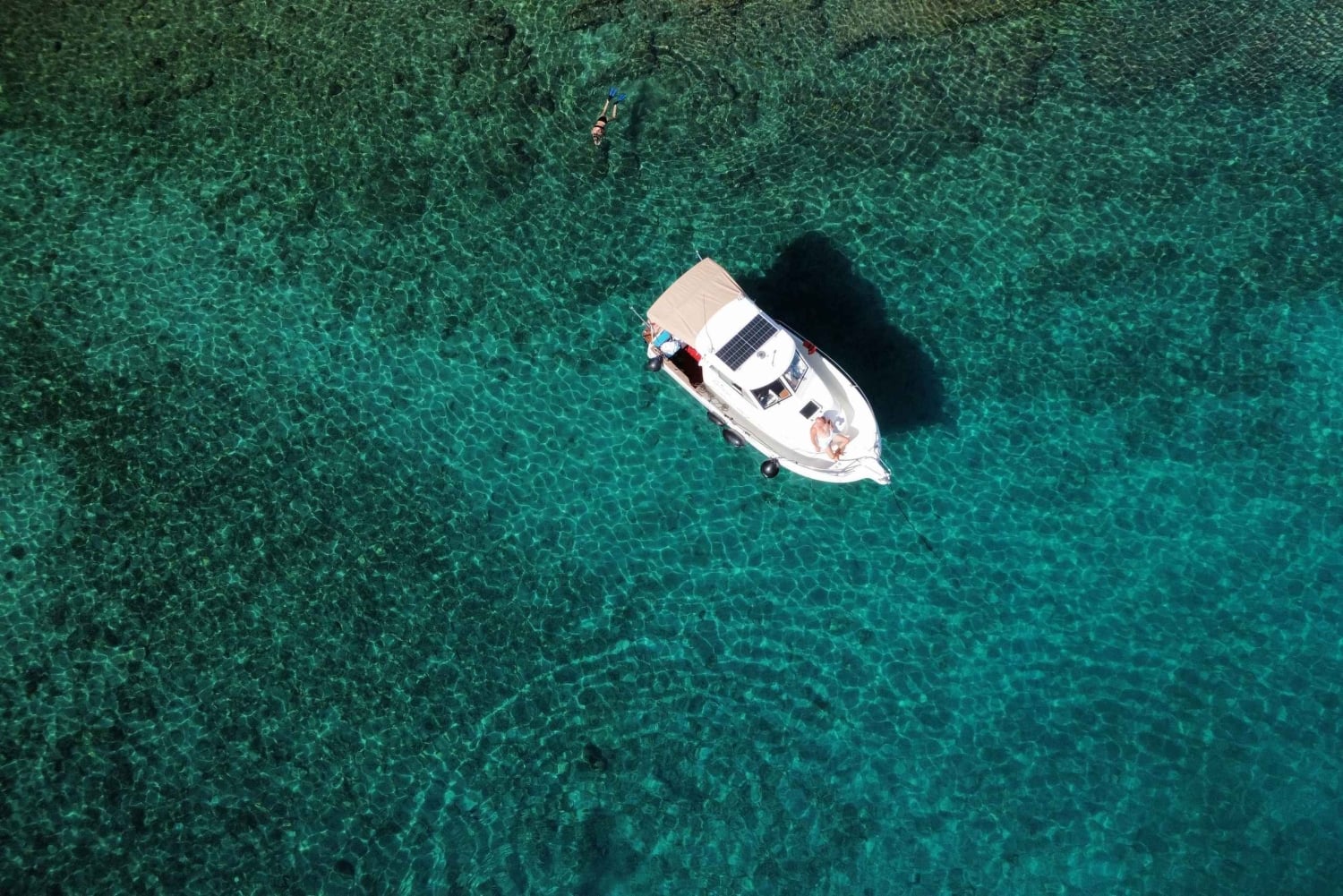 Zadar: Saaret ja laguunit -kierros juomineen ja ekologisilla hedelmillä...