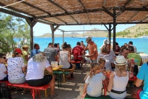Isole Incoronate: giro in barca con pranzo e soste per nuotare da Zara