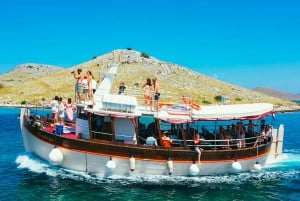 Zadar: Båtutflykt till Kornati med lunch och badstopp