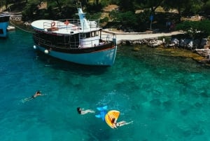 Zadar: Kornati-båttur med lunsj og svømmestopp