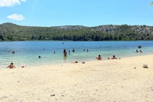 Zadar: Krka-vattenfallen, båttur och bad