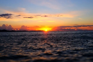 Zadar: Private Sunset Sailboat Tour with Drinks