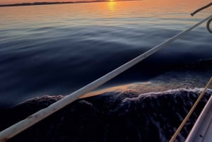 Zadar: Privat sejltur ved solnedgang i Zadars øhav