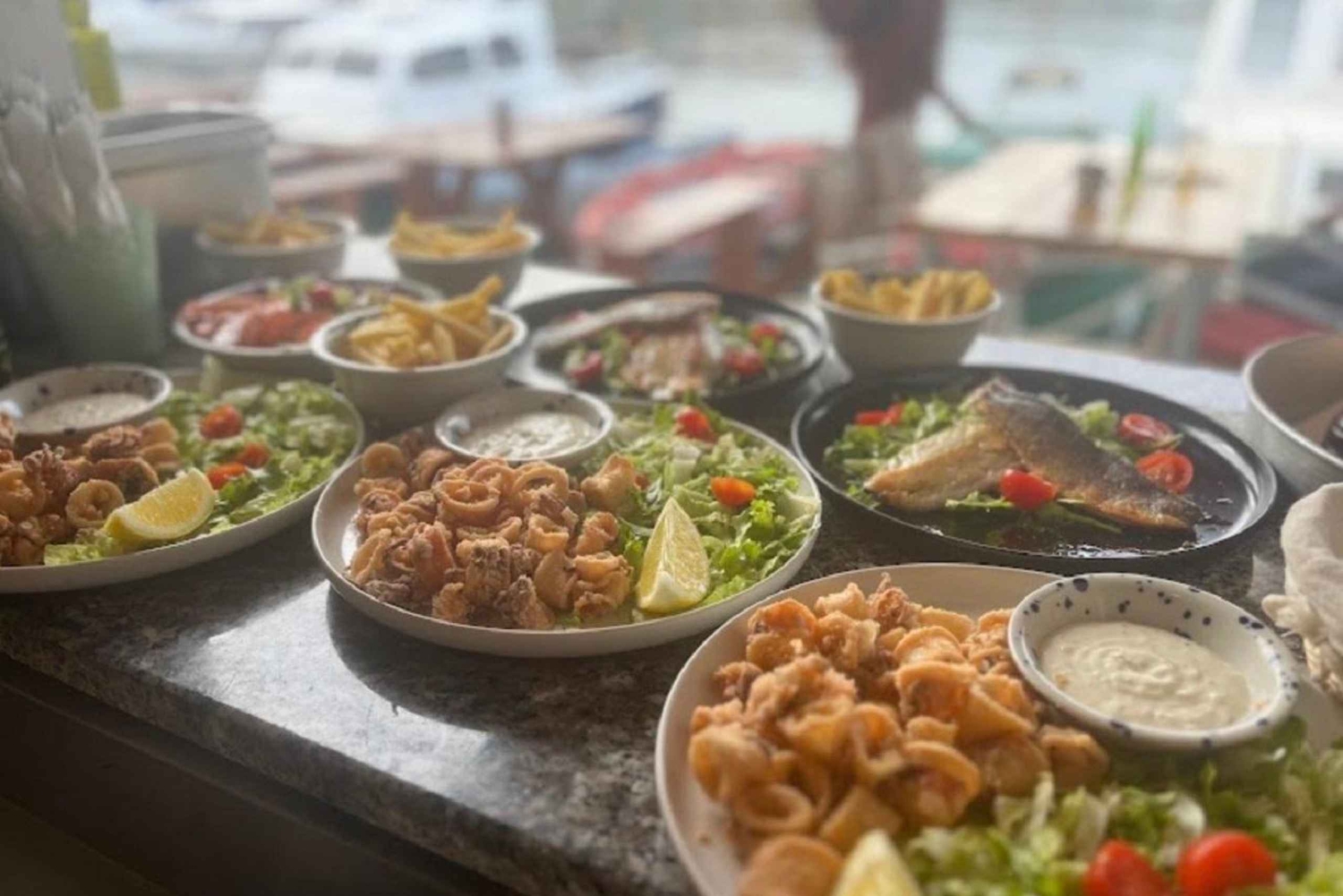 Zadar: RIB-bådtur til skjulte bugter med snorkling og drikkevarer