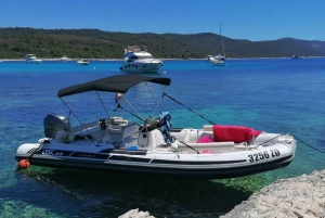 Zadar: Sakarun Bay, Golubinka Cave & Veli Žal Speedboat Tour