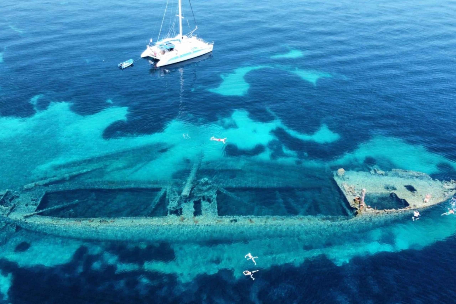 Zadar : tour en bateau avec déjeuner à la plage de Sakarun et sur l'île de Dugi