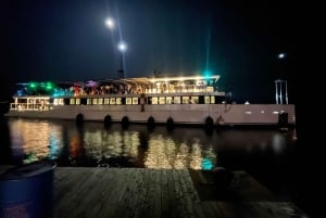 Zara: Sip & Cruise - Crociera al tramonto con cocktail e musica