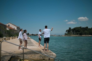 ザダル：スピードボートでスリル満点の3島ツアー（シュノーケリング付き）