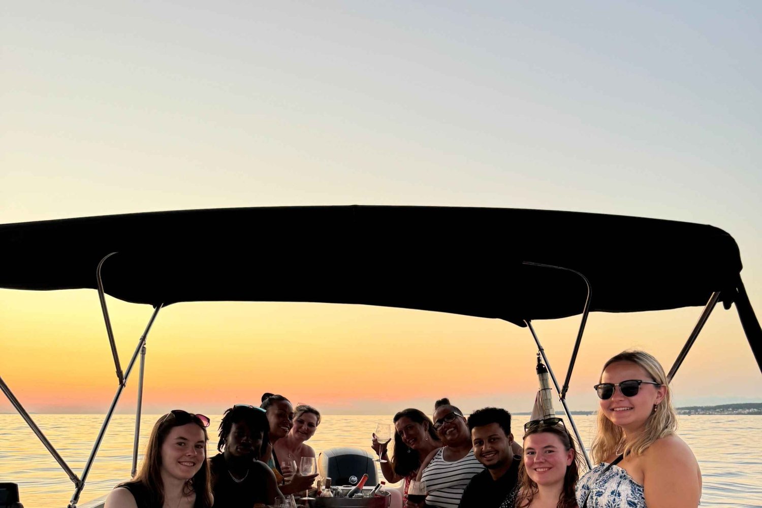 Zadar: Boottocht bij zonsondergang met onbeperkt drankjes