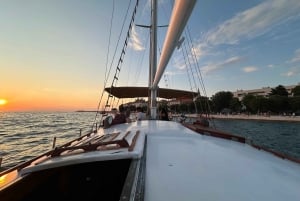 Zara: crociera al tramonto con champagne illimitato