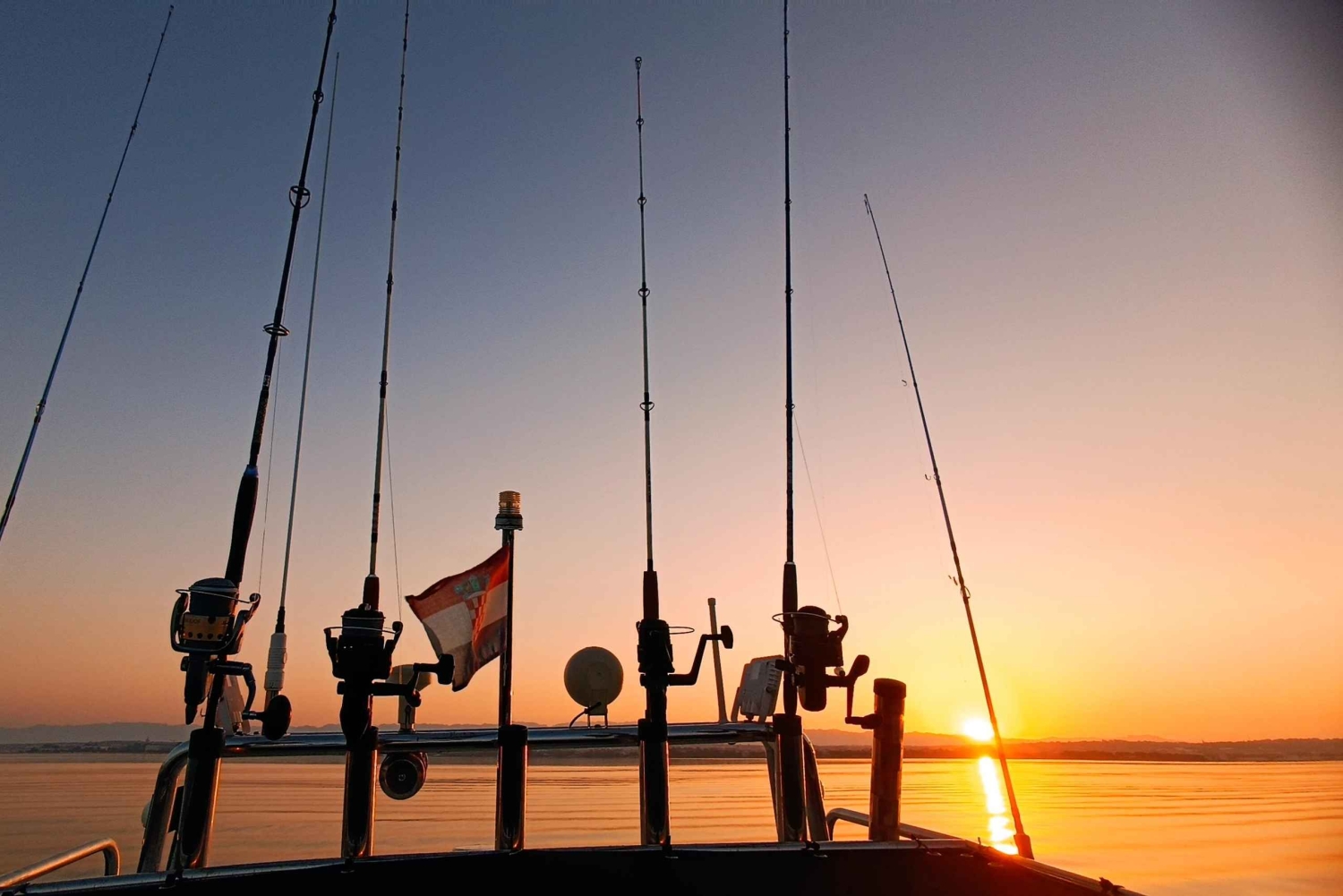 Zadar: Vissen bij zonsondergang Halve dag met gids op de boot