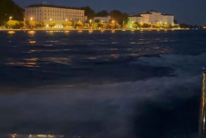 Zadar : Croisière au coucher du soleil avec boissons pétillantes
